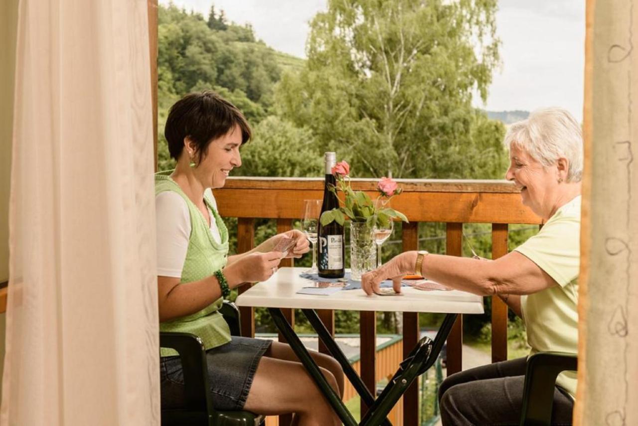 Weingut Und Ferienwohnung Pomassl Weissenkirchen in der Wachau Exterior foto